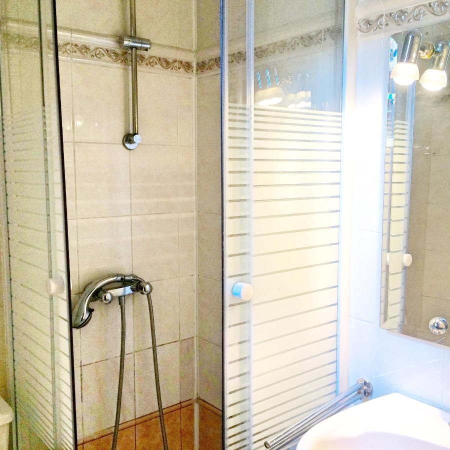 Nice Center Studio Guesthouse Екстер'єр фото